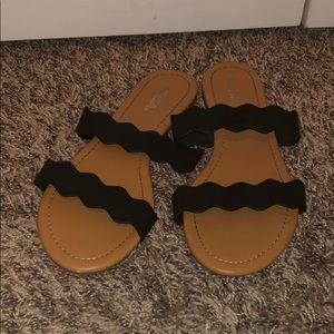 Black Soda sandals